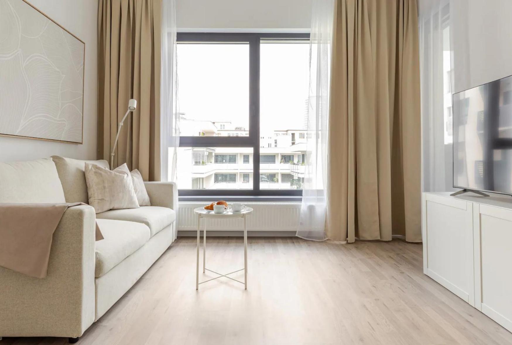 Magnolie Suite Presidential Garden Free Parking Pressburg Exterior foto